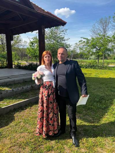 Magyar Éva és Fazakas Géza az együtt töltött hosszú évek után idén tartotta az esküvőjét
