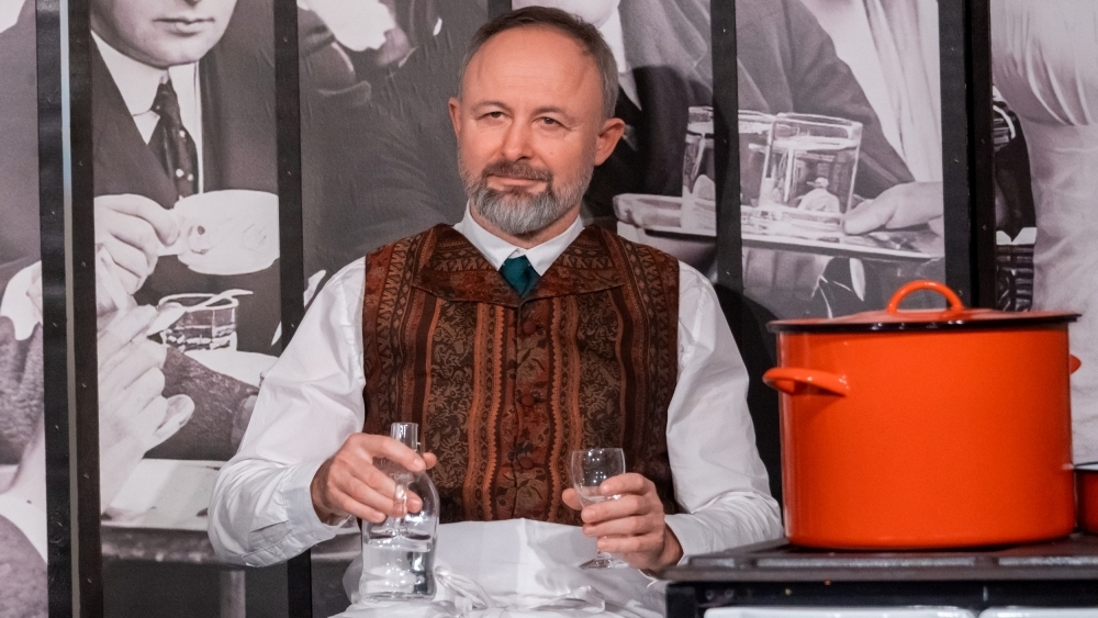Tóth László